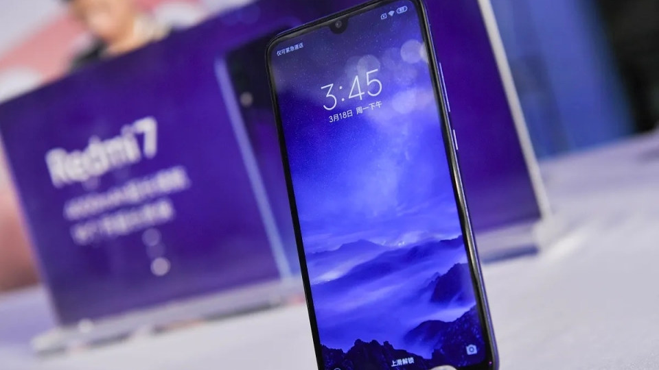 dien thoai thong minh Trung Quoc Xiaomi o An Do -afp.jpg