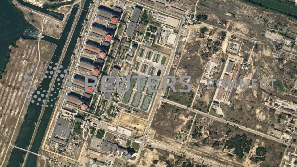 nha may dien hat nhan ukraine1.jpg