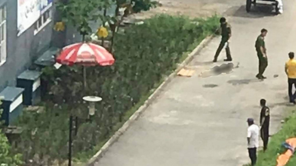 nu_sinh_nga.jpg