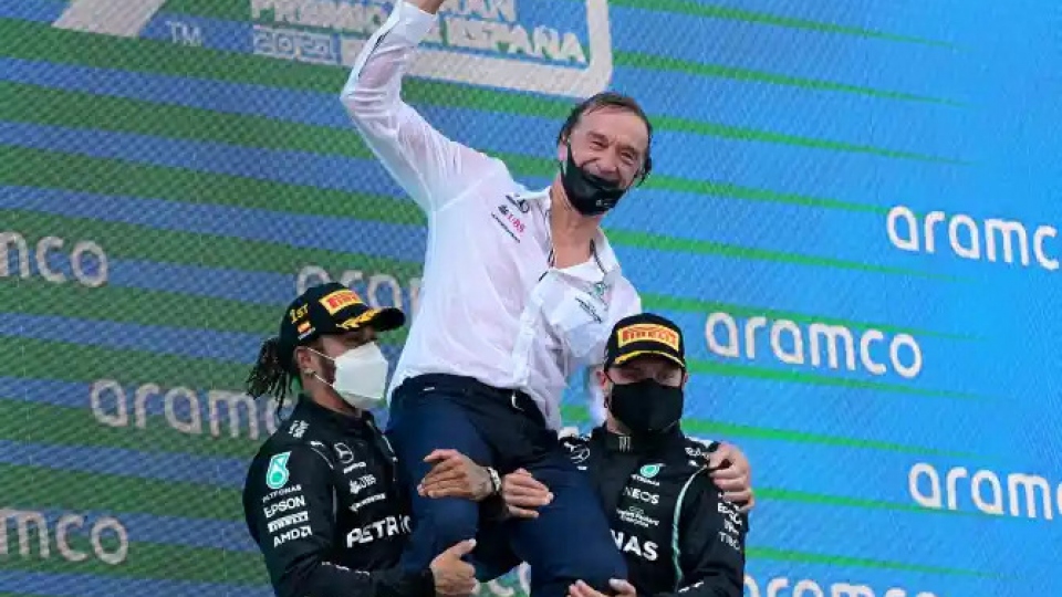 mercedes-british-driver-lewis-hamilton-mercedes-finnish-1.jpg