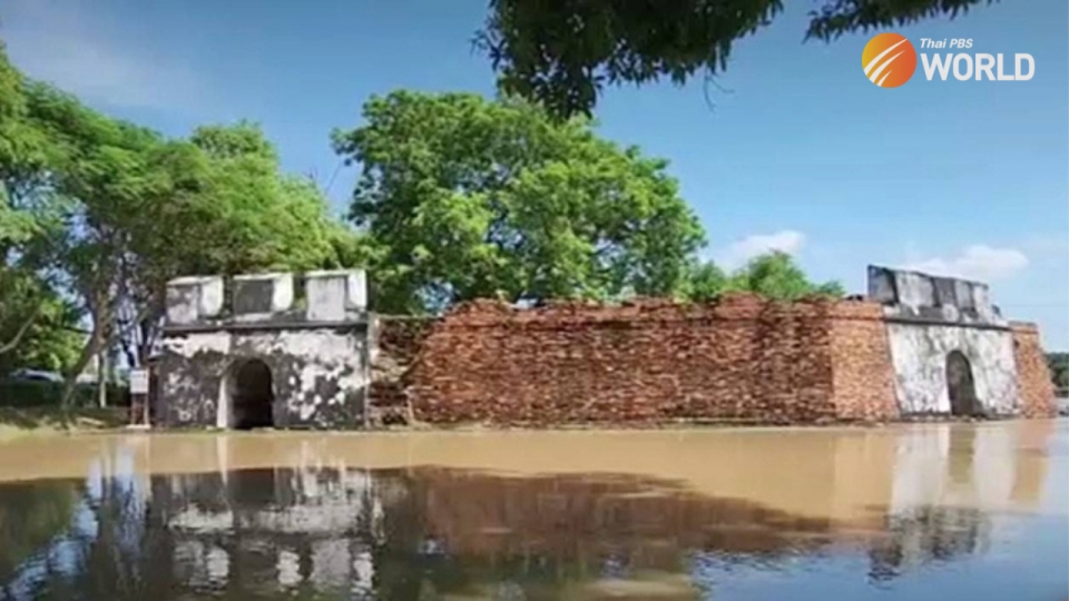 Khu di tich lich su o Ayutthaya bi ngap trong nuoc_Nguon ThaiPBS (1).png