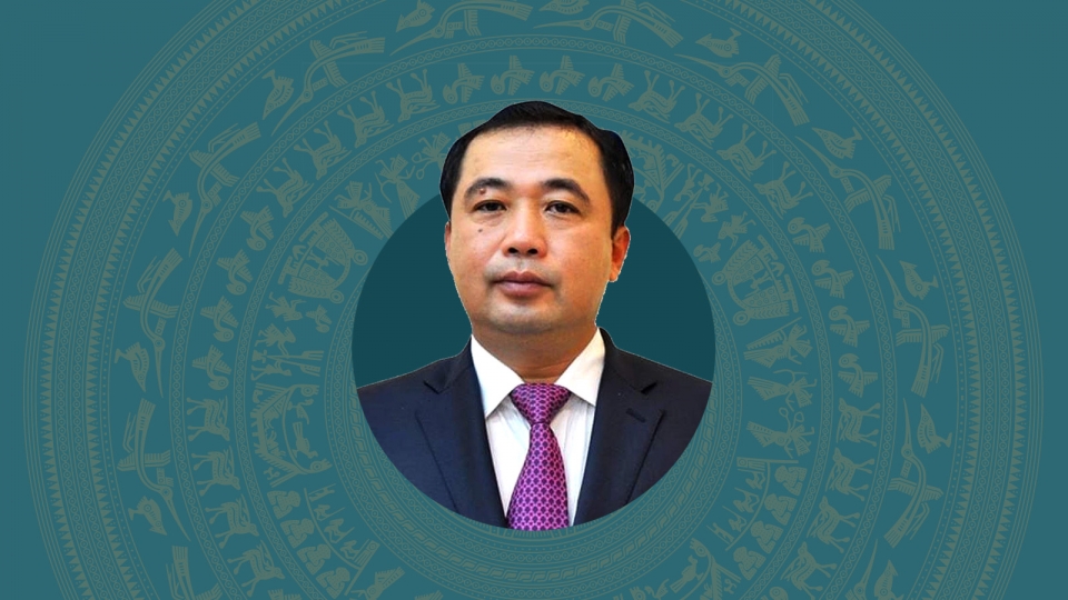 cover Infographic Tran Duc Thang.jpg