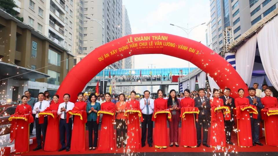ha_noi_tap_trung_hoan_thien_nhieu_cong_trinh_giao_thong_quan_trong.jpg