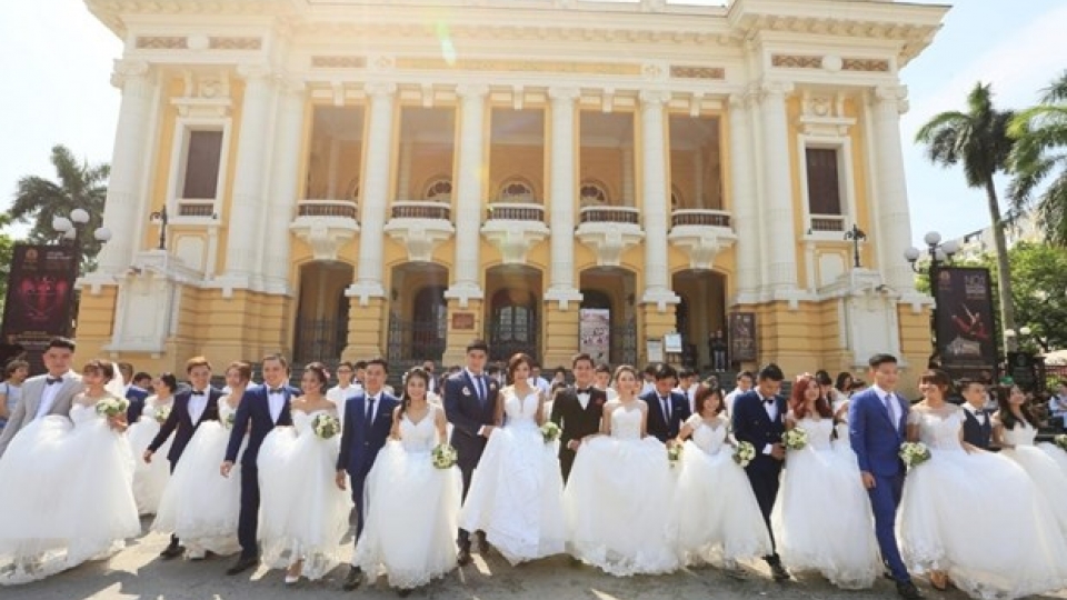 mass_wedding.jpg