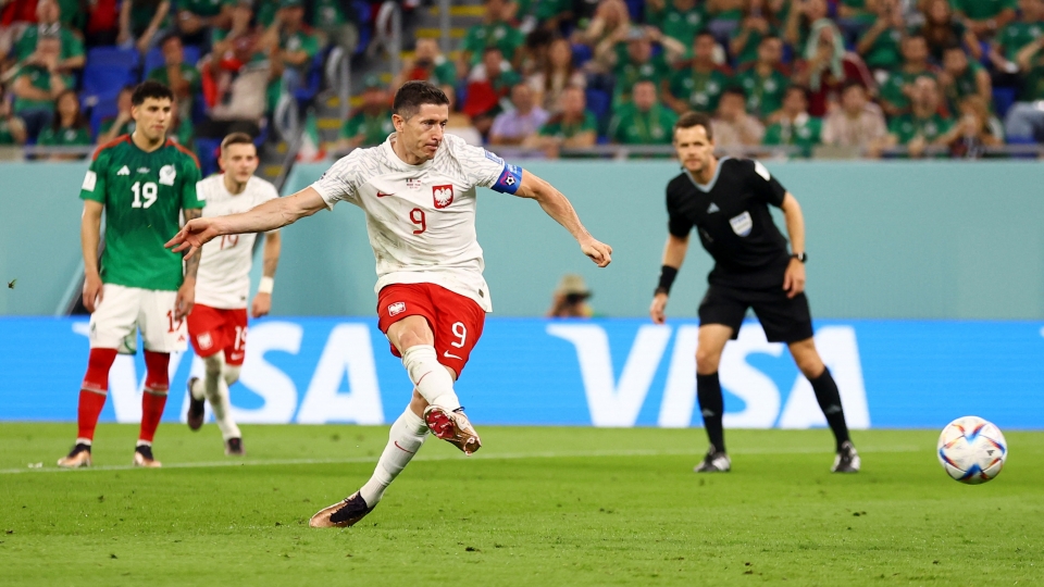 2022-11-22t172956z_59836809_up1eibm1clu3d_rtrmadp_3_soccer-worldcup-mex-pol-report.jpg