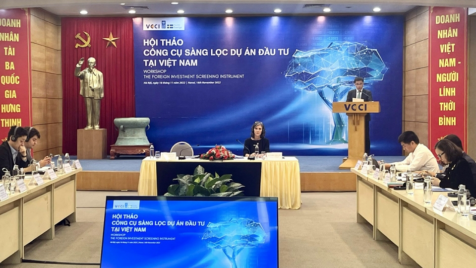 cac_dai_bieu_tai_hoi_thao.jpg