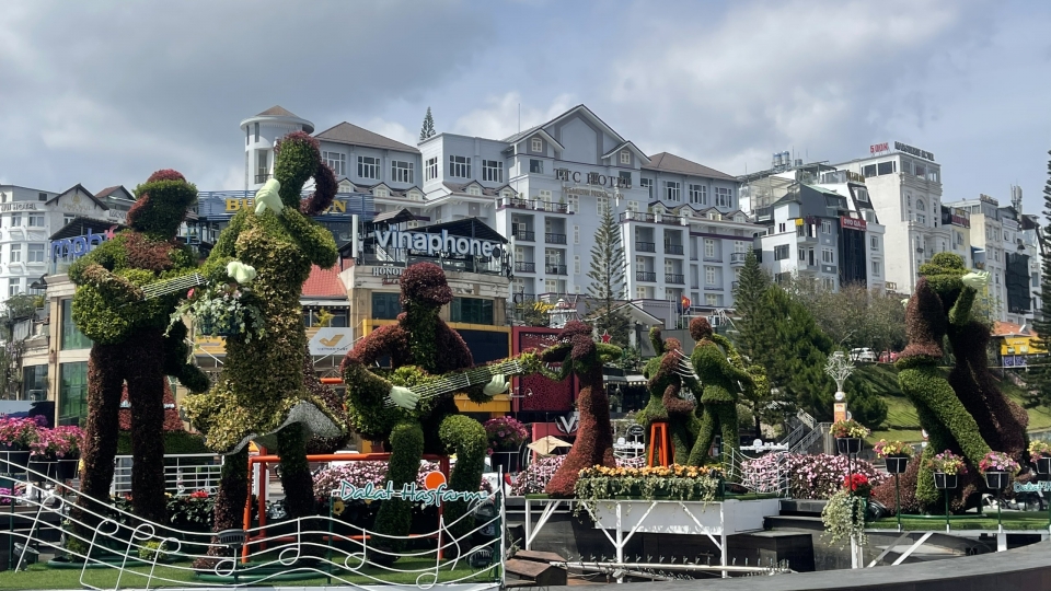 festival_hoa_dalat_lan_thu_9_trai_dai_voi_nhieu_hoat_dong_dac_sac_3.jpg