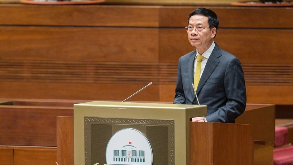 nguyen_manh_hung 1.jpg
