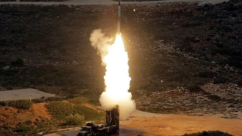 phong ten lua S-300 -afp.jpg