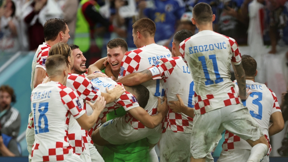 2022-12-05t174558z_1828182529_up1eic51dcklz_rtrmadp_3_soccer-worldcup-jpn-cro-report.jpg
