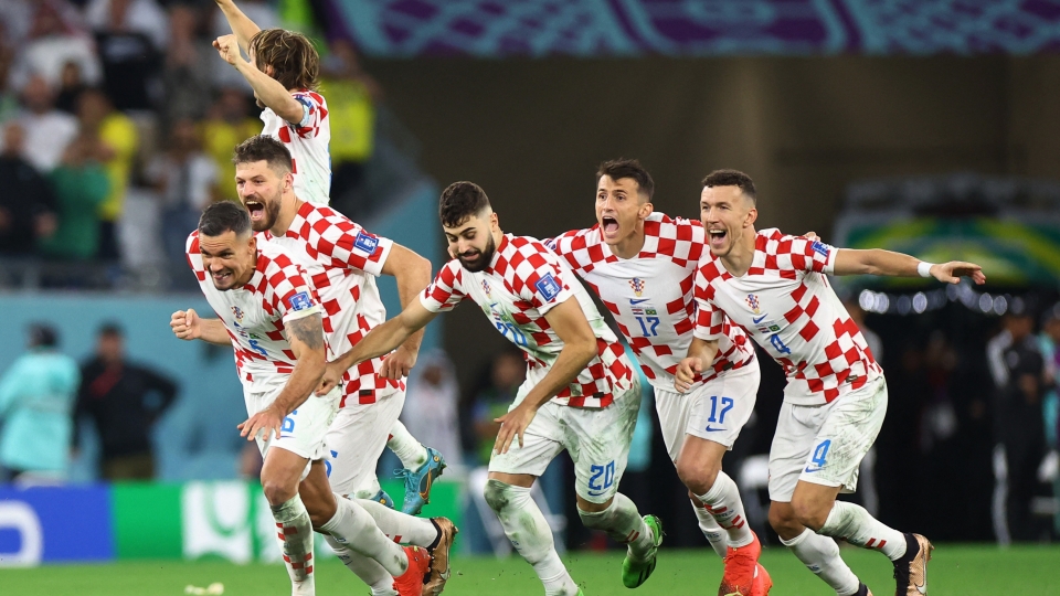 2022-12-09T175015Z_1105036243_UP1EIC91DJPV4_RTRMADP_3_SOCCER-WORLDCUP-CRO-BRA-REPORT.JPG