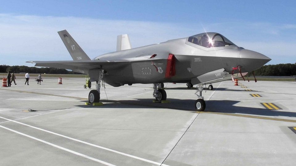 Lầu Năm Góc nối lại việc bàn giao sau khi phát hiện hợp kim Trung Quốc trong F-35.jpg