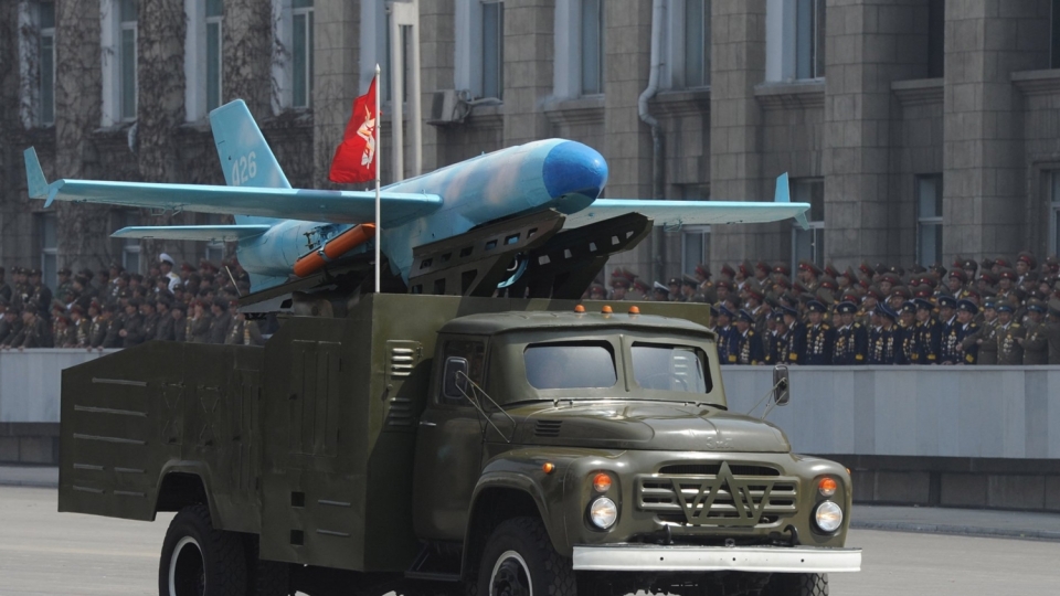 UAV Trieu Tien tren xe tai -defencetalk.jpg