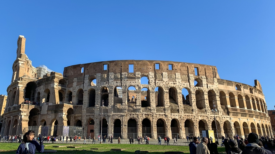 colosseum-rome-italy-8.jpg