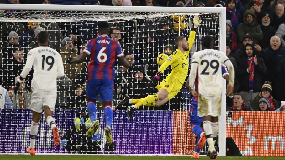 2023-01-18t215246z_1213334729_up1ej1i1orwri_rtrmadp_3_soccer-england-cry-mun-report.jpg