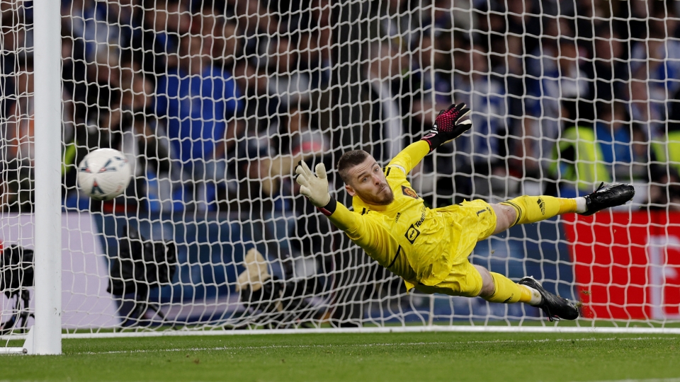 2023-04-23T181545Z_1233993384_UP1EJ4N1EQ7QK_RTRMADP_3_SOCCER-ENGLAND-BRH-MUN-REPORT.JPG