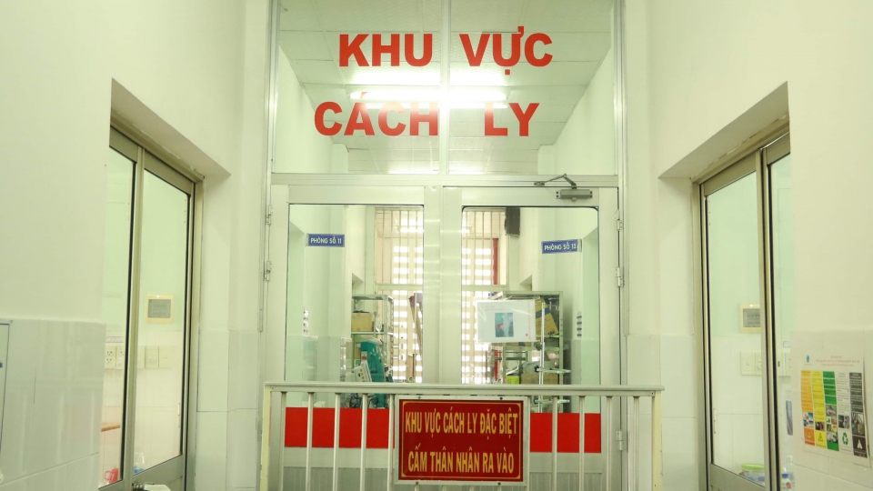 khu_vuc_cach_ly_khoa_benh_nhiet_doi_-_benh_vien_cho_ray.jpg