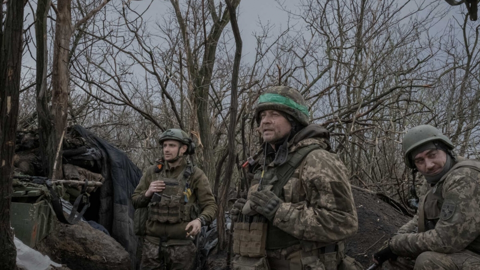 linh Ukraine o mat tran Bakhmut -new york times.jpg