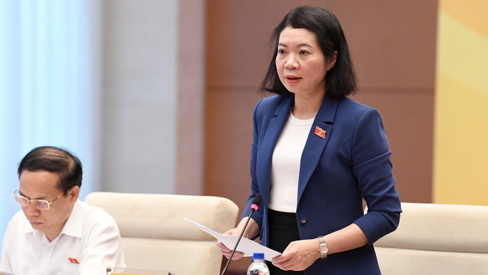 mai_thi_phuong_hoa.jpg