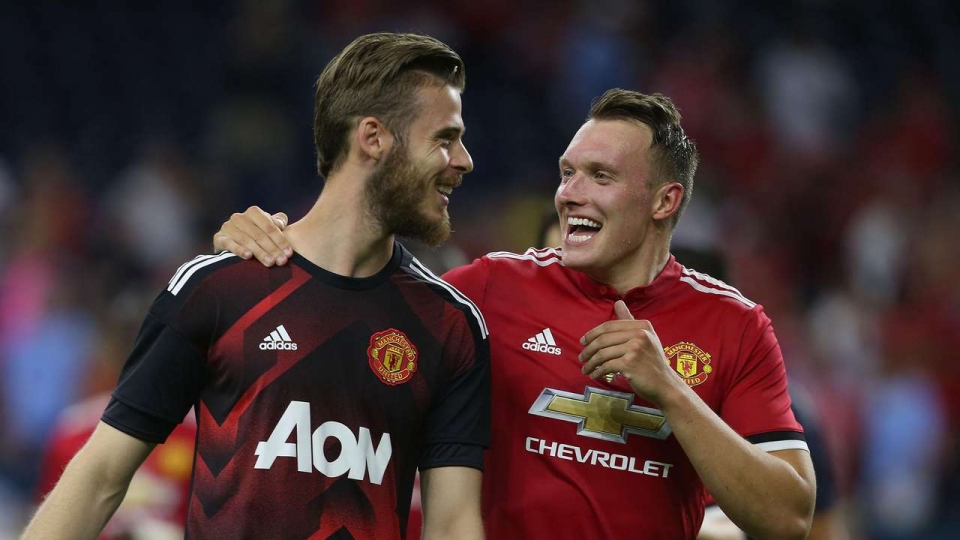 mu-phil-jones.jpg