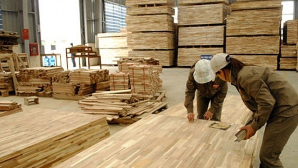 wood.jpg