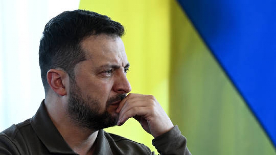 Tổng thống Ukraine ra tối hậu thư với NATO.jpg