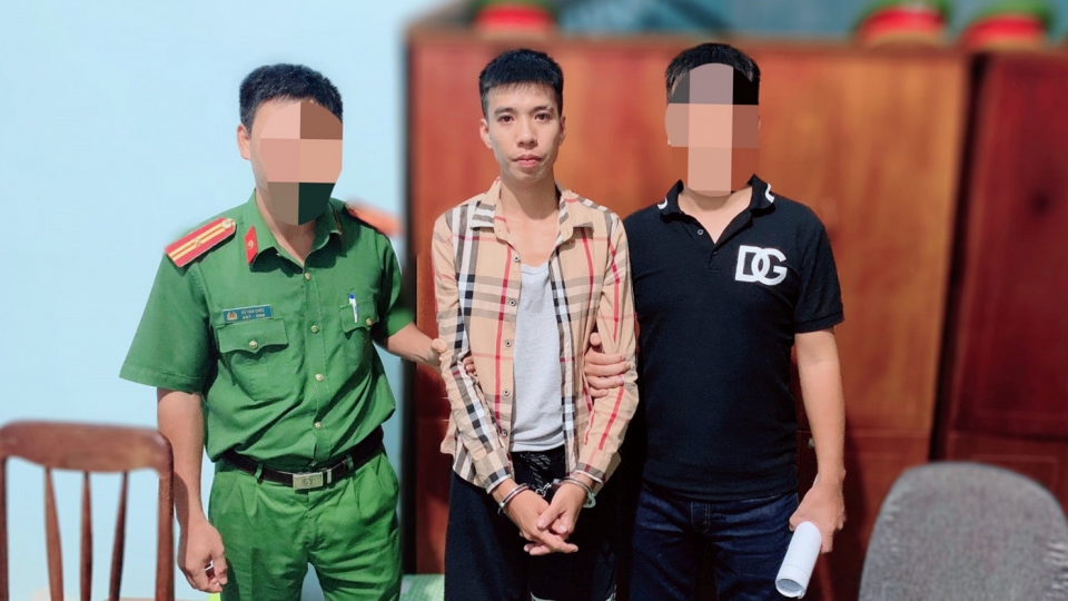 bat-doi-tuong-tron-truy-na-o-quang-ninh.jpg