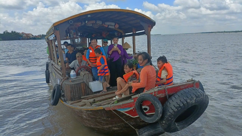 nganh_du_lich_ben_tre_tang_truong_cao_day_manh_ung_dung_vov1.jpg