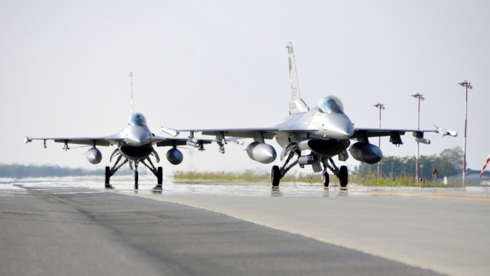 F-16-Ba-Lan-1-3661-1685151459.jpg