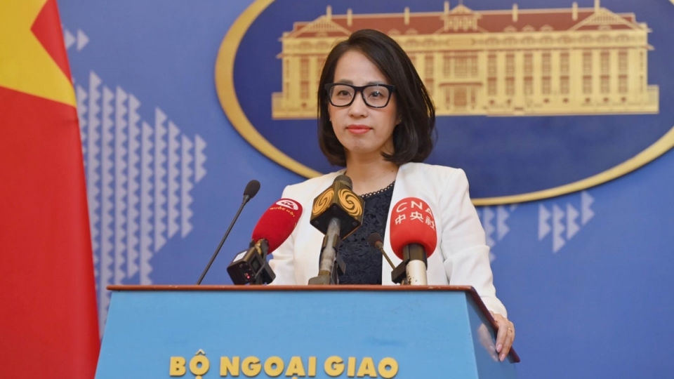 nguoi phat ngon bo ngoai giao pham thu hang1.jpeg