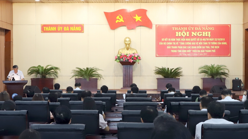 quang_canh_hoi_nghi.jpg