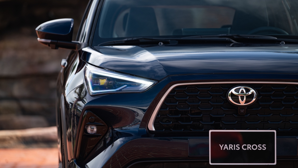yaris_cross_4.jpg