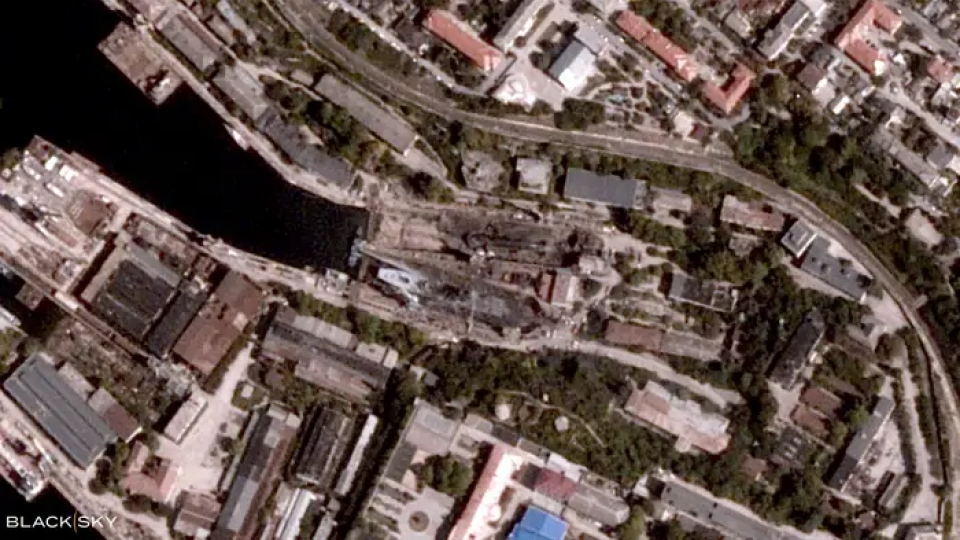 anh_ve_tinh_xuong_dong_tau_nga_o_crimea.jpg