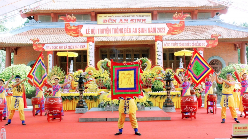 2-_den_thoi_nguyen_den_an_sinh_duoc_trung_tu_ton_tao_lai_tro_thanh_noi_tho_tu_cua_bat_vi_hoang_de.jpg