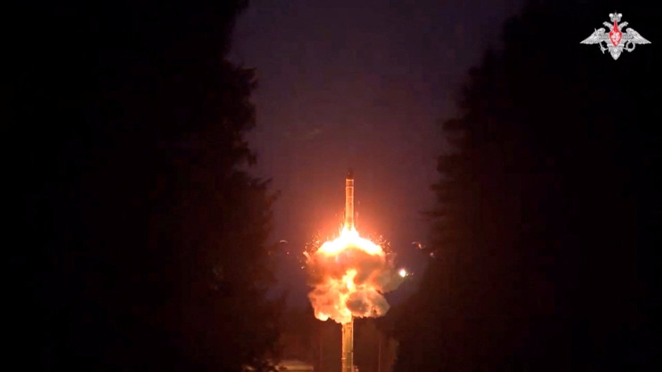 2023-10-25T171129Z_1738558648_RC2TZ3A7SB9U_RTRMADP_3_UKRAINE-CRISIS-RUSSIA-NUCLEAR (1).JPG