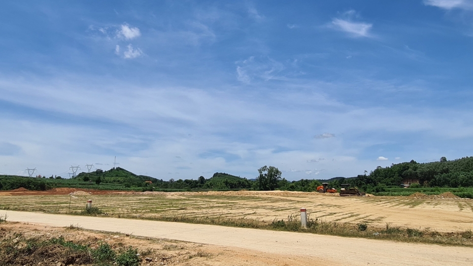 mot_dia_diem_chuan_bi_xay_dung_khu_tai_dinh_cu_cao_toc_bac_nam_tai_tinh_quang_binh_20231024151653.jpg