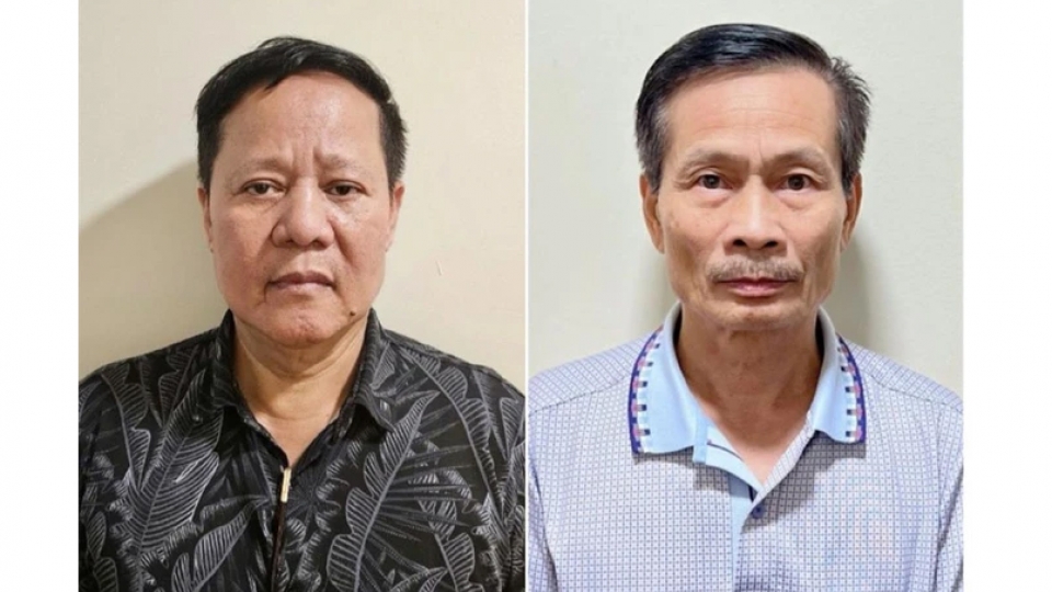 mua-ban-dat-hiem.jpg