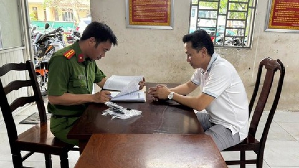 cong an lam viec voi pham cao tri.jpg