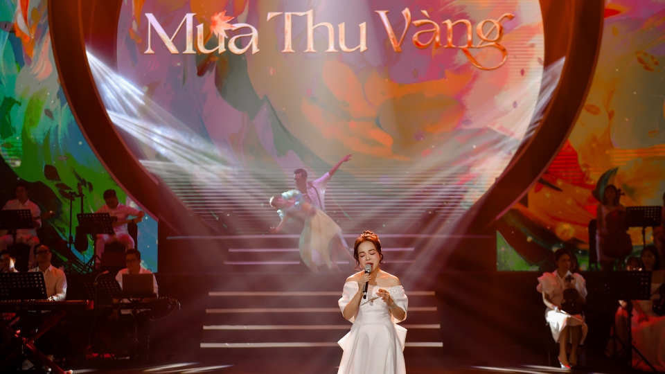 Liveshow "Mùa thu vàng" đầy cảm xúc của Học viện Âm nhạc Quốc gia