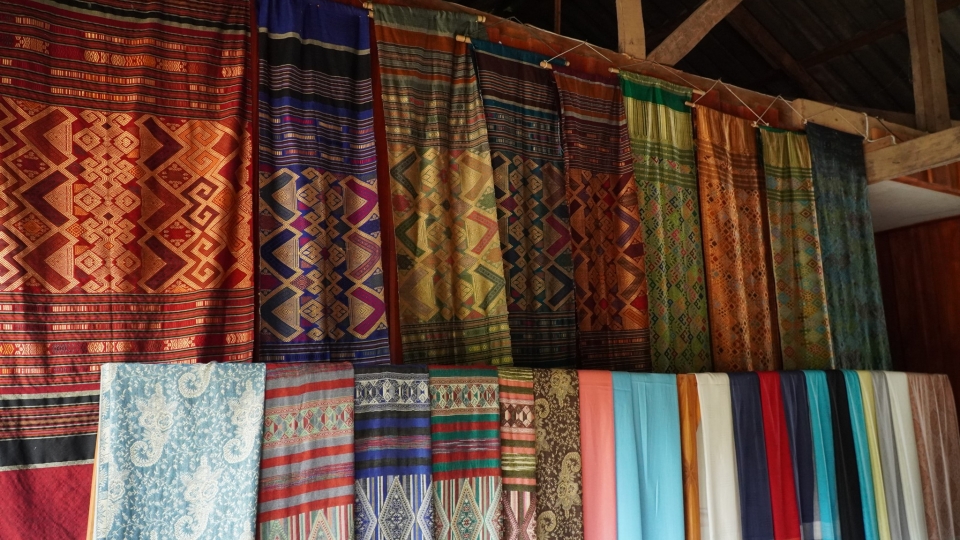 rs-du-lich-lao-luangprabang_3.jpg
