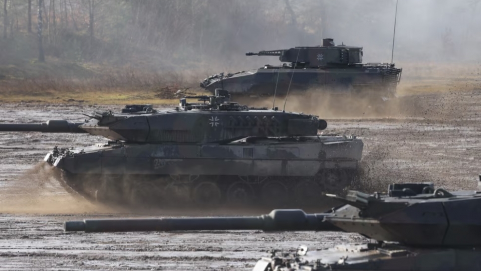 tank-politico.jpg