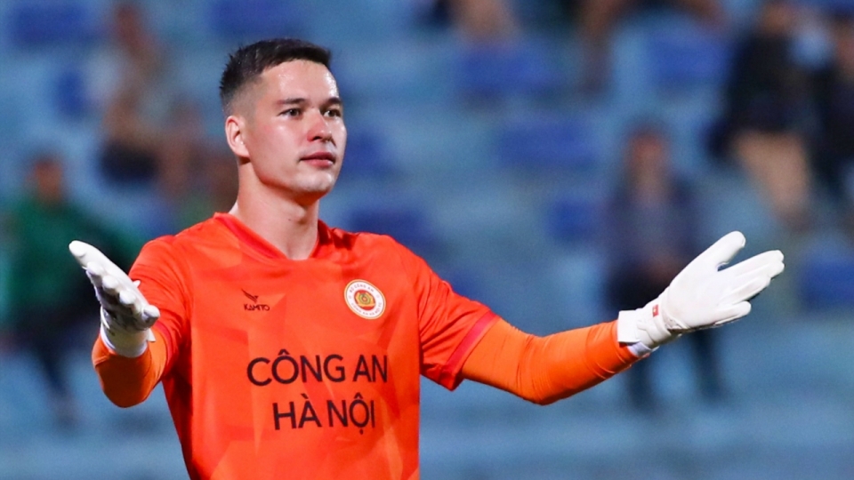 filip_nguyen_gui_thong_diep_toi_hlv_troussier.jpg