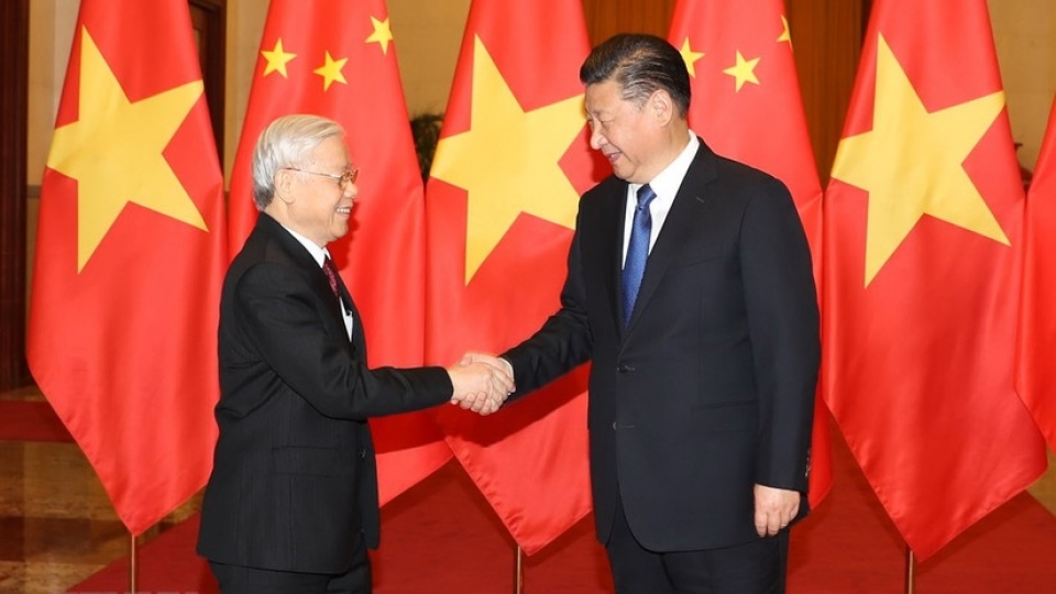 quan he viet trung.jpg