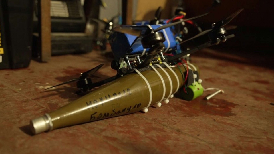 UAV Ukraine, UAV FPV, uav gan thuoc no, uav truc thang -bbc.jpg