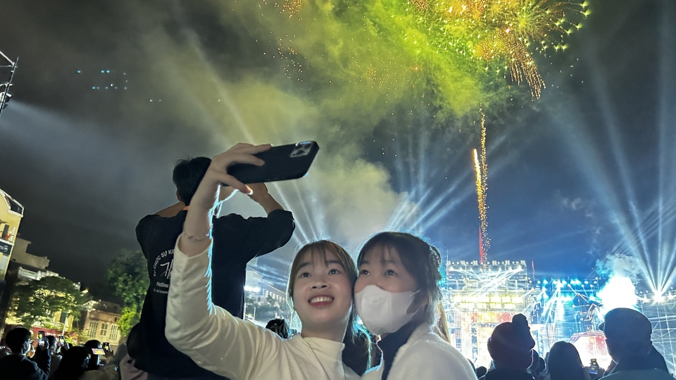 a9291e1d7750dc0e8541.jpg