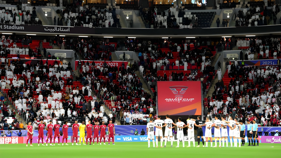 asian-cup-ky-luc-khan-gia.jpg
