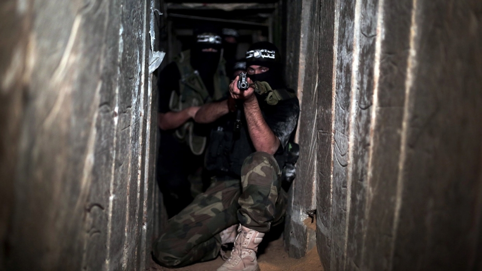 chien binh Hamas, duong ham Hamas, Gaza -anadolu.jpg