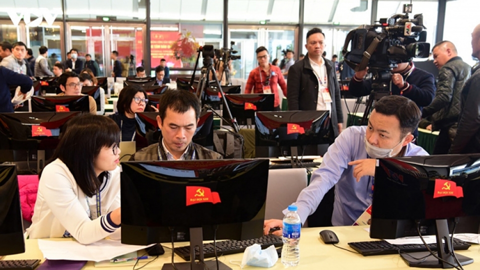 reporters at work during the 13th National Party Congress 1.jpg