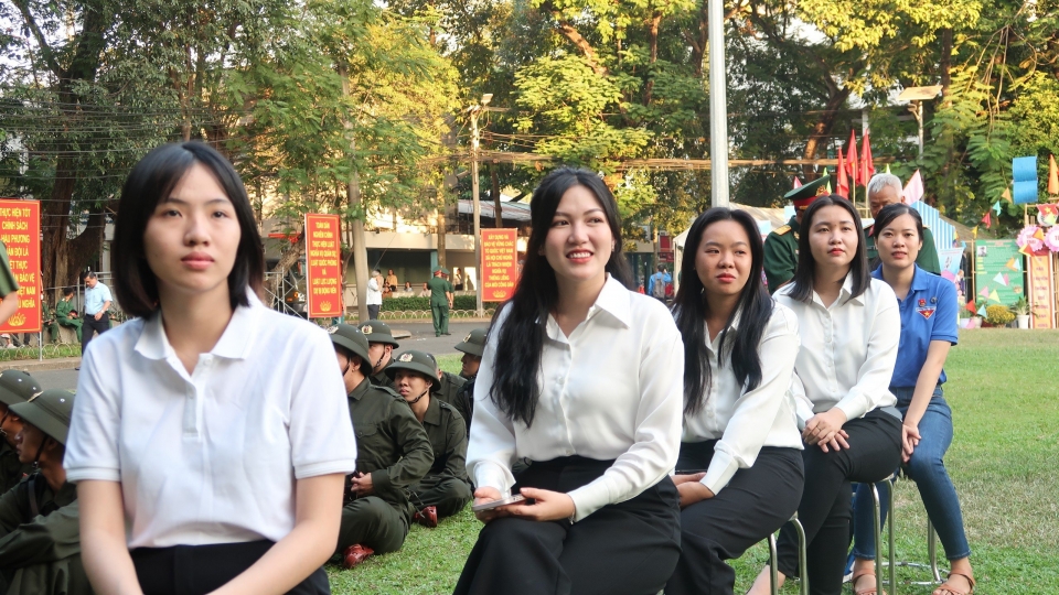 tan_binh_2.jpg