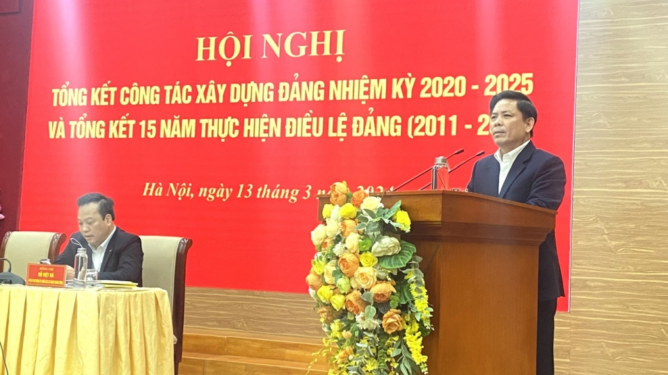 bi_thu_dang_uy_khoi_cac_co_quan_trung_uong_nguyen_van_the_phat_bieu_tai_hoi_nghicac_dai_bieu_tham_du_hoi_nghi_.jpg